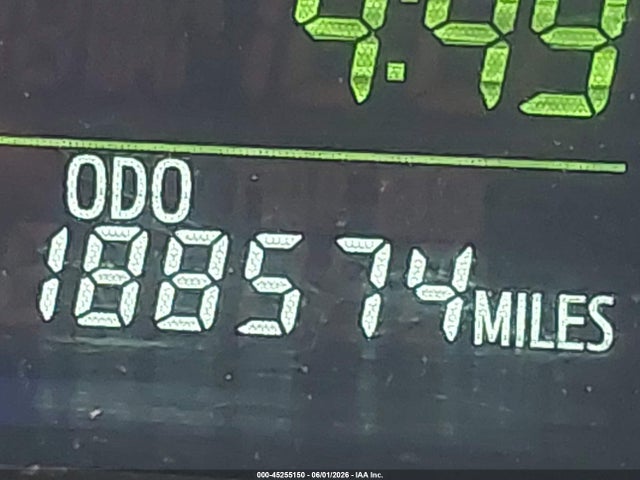 Toyota Prius v Five