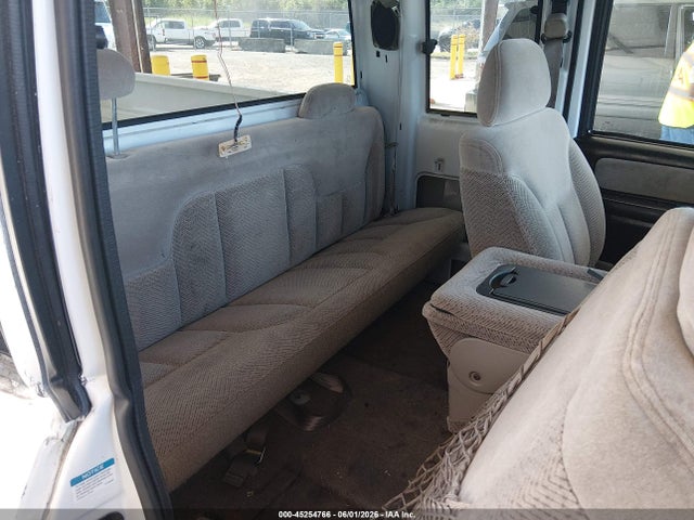 Chevrolet C1500 Fleetside
