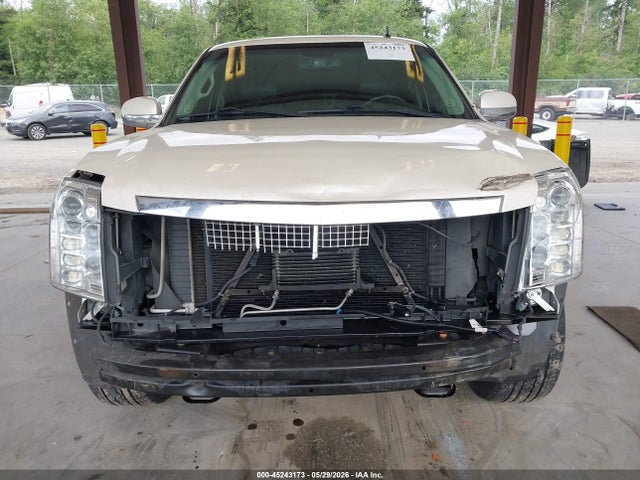 Cadillac Escalade Platinum Edition