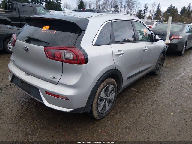 Kia Niro Lx