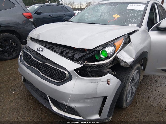Kia Niro Lx