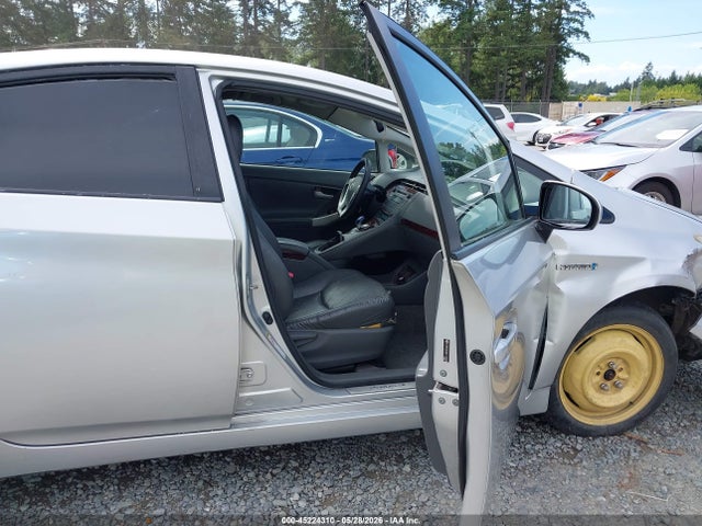 Toyota Prius Iv