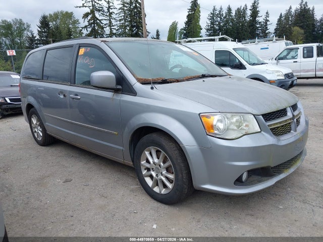 Salvage Dodge Grand Caravan Image
