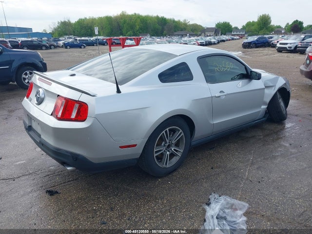 Ford Mustang V6 Premium