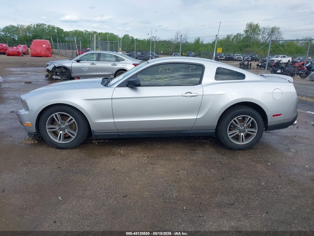 Ford Mustang V6 Premium