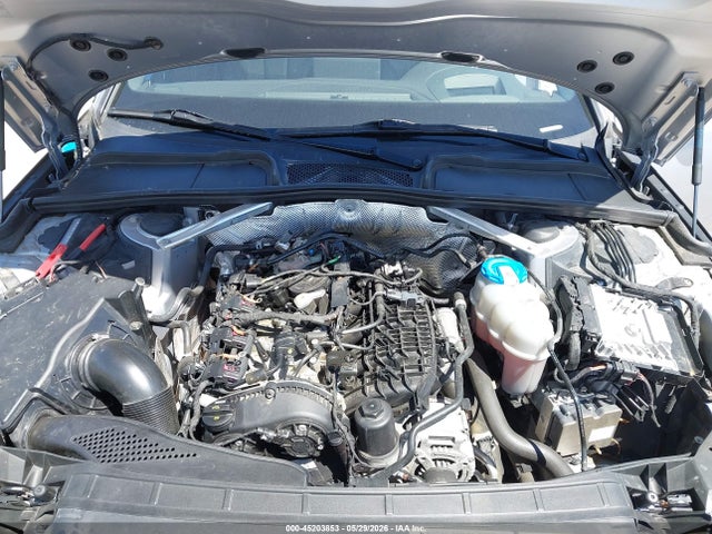Audi A4 2.0t Premium