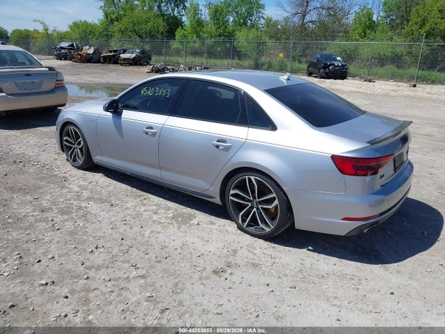 Audi A4 2.0t Premium