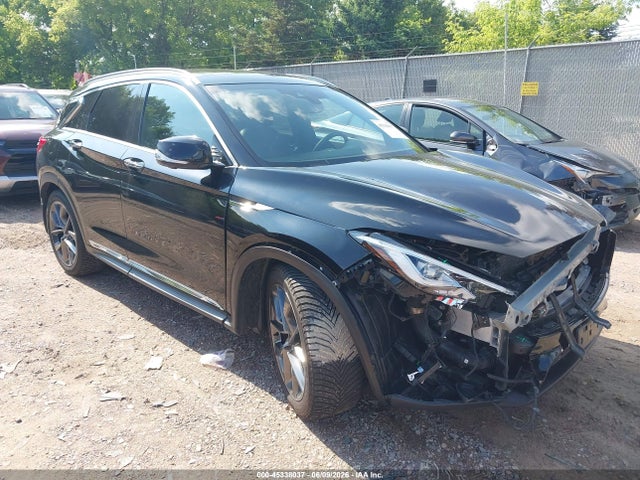 Salvage INFINITI Qx Image