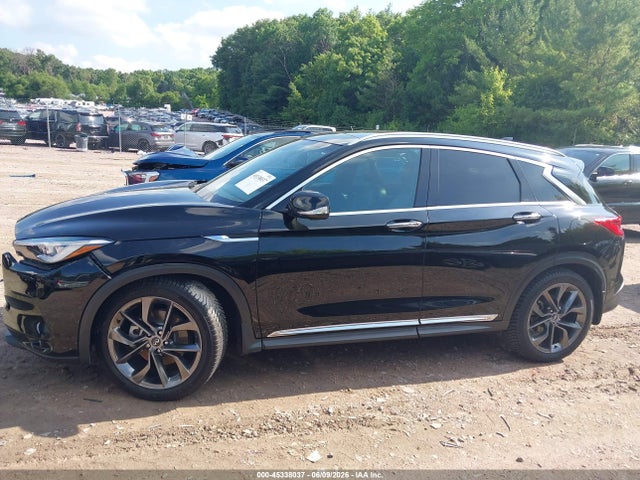 INFINITI Qx Essential