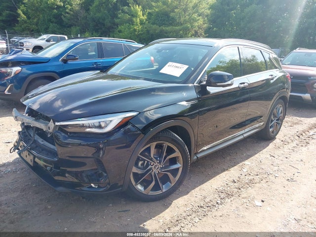 INFINITI Qx Essential