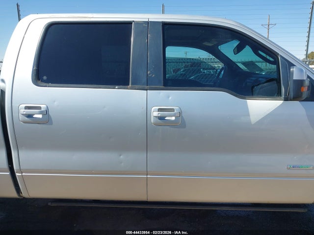 Ford F-150 Lariat