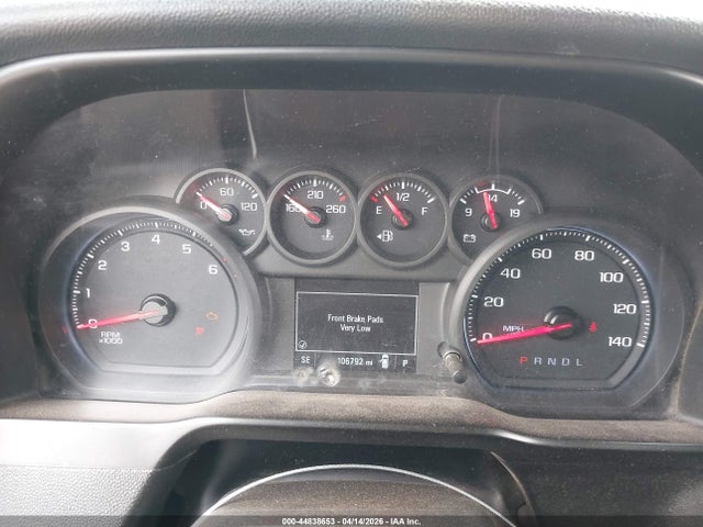 Chevrolet Silverado 1500 2wd  Short Bed Custom