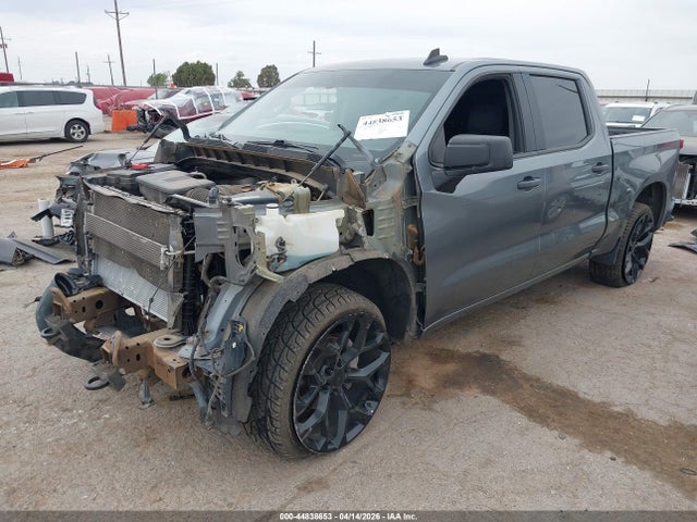 Chevrolet Silverado 1500 2wd  Short Bed Custom