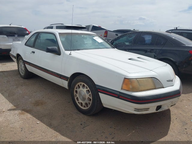 Salvage Ford Thunderbird Image