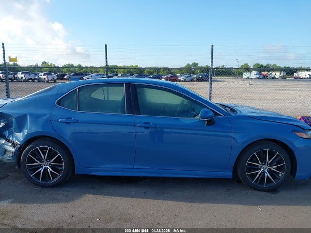 Toyota Camry Se