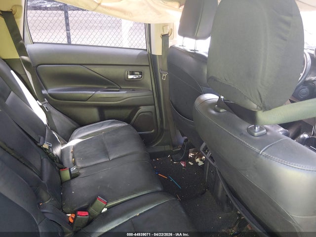 Mitsubishi Outlander Sel