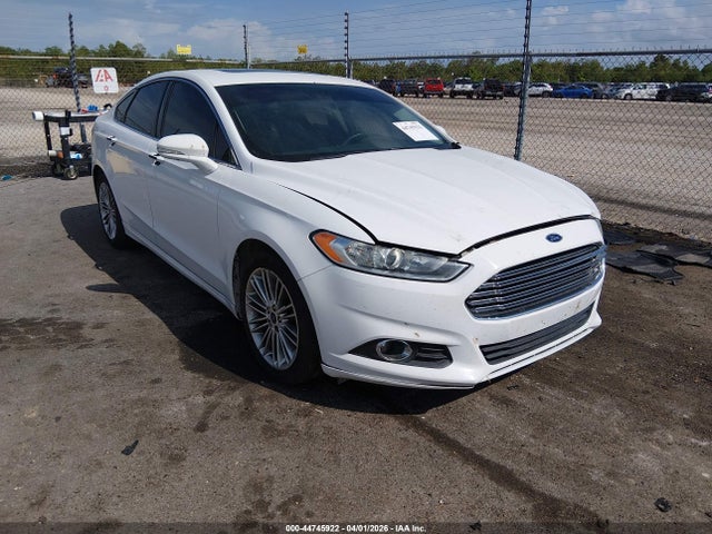 Salvage Ford Fusion Image
