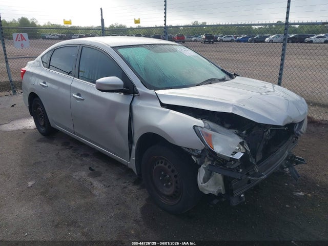 Salvage Nissan Sentra Image