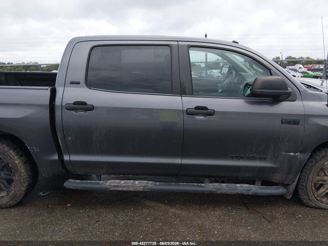 Toyota Tundra Sr5 5.7l V8
