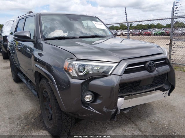 Salvage Toyota 4Runner Image