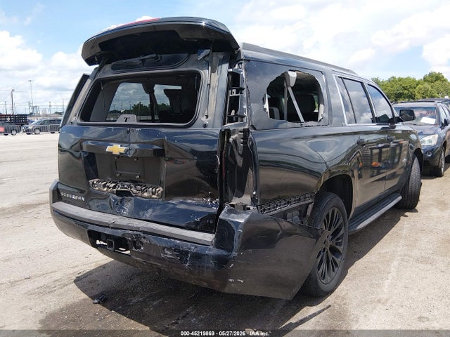 Chevrolet Suburban 1500 Lt