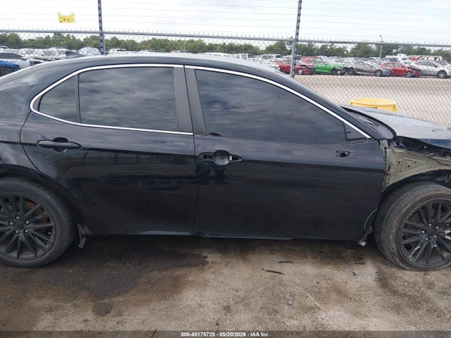 Toyota Camry Se