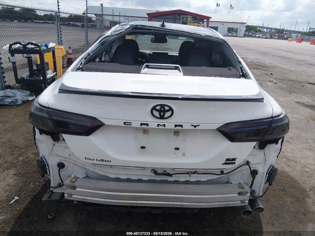 Toyota Camry Se Nightshade Edition Awd