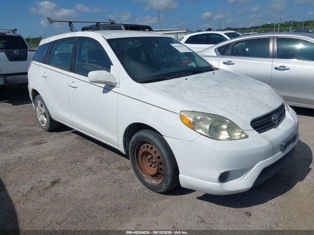 Salvage Toyota Matrix Image