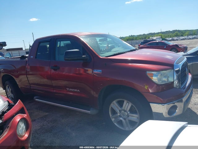 Salvage Toyota Tundra Image