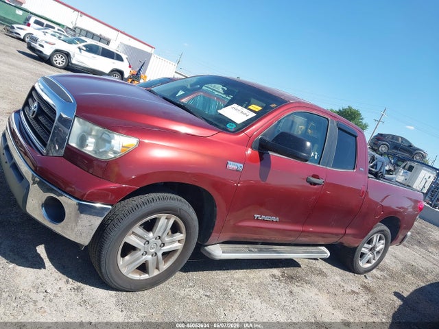Toyota Tundra Sr5 V8