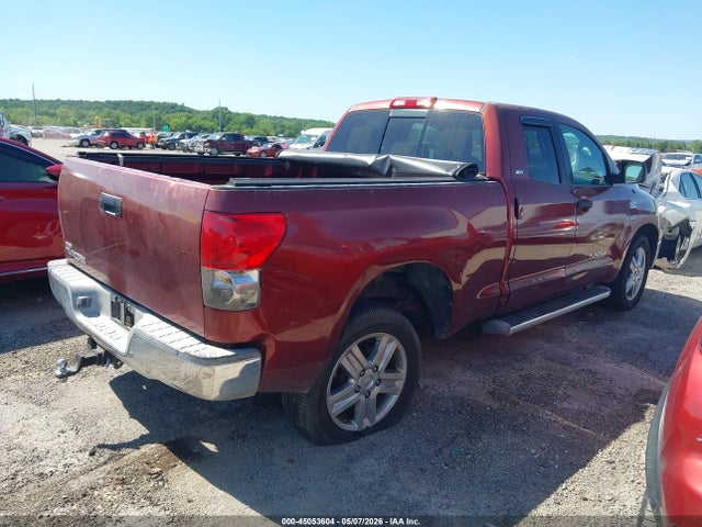 Toyota Tundra Sr5 V8