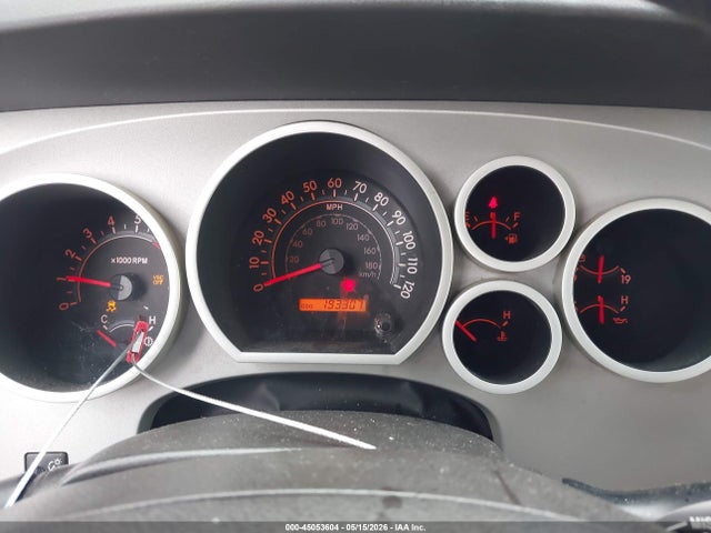 Toyota Tundra Sr5 V8