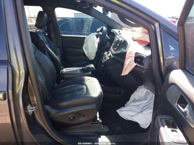 Chrysler Pacifica Touring L Plus