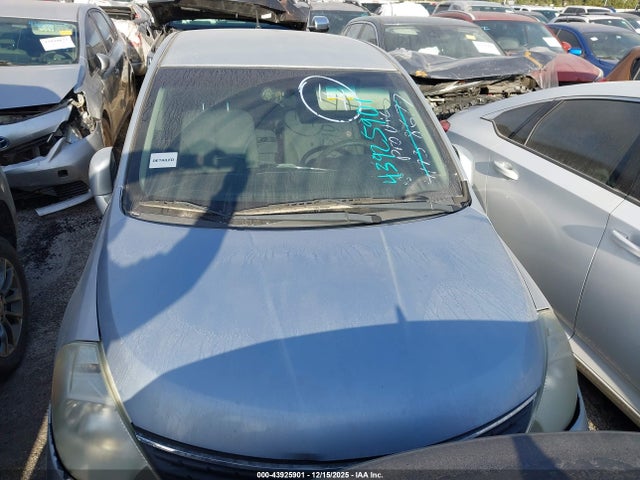 Nissan Versa 1.8sl