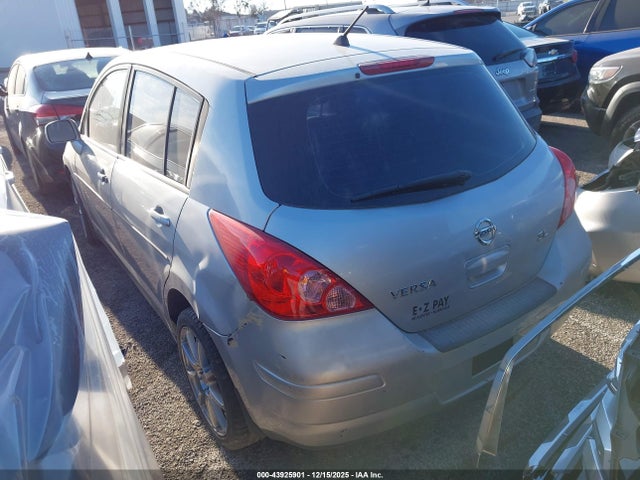 Nissan Versa 1.8sl
