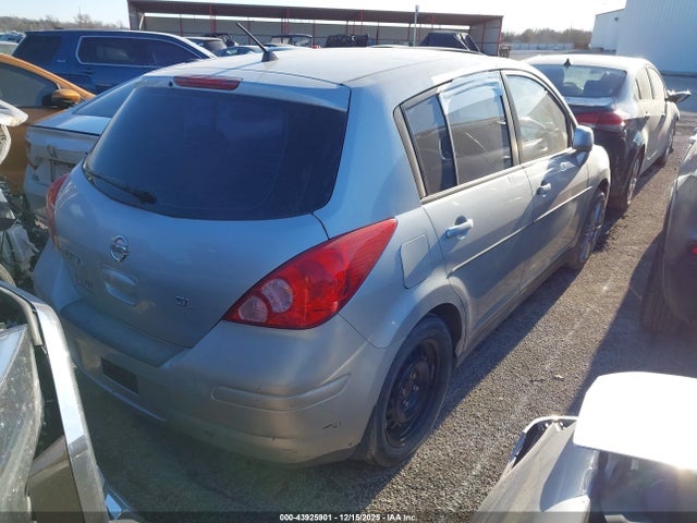 Nissan Versa 1.8sl