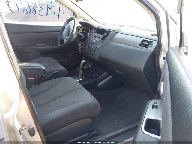 Nissan Versa 1.8sl