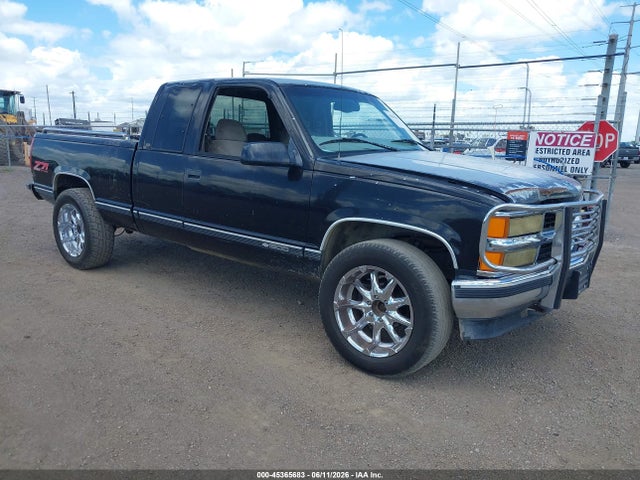 Salvage Chevrolet K1500 Image