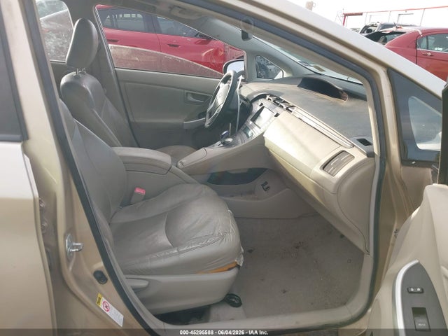 Toyota Prius Iv