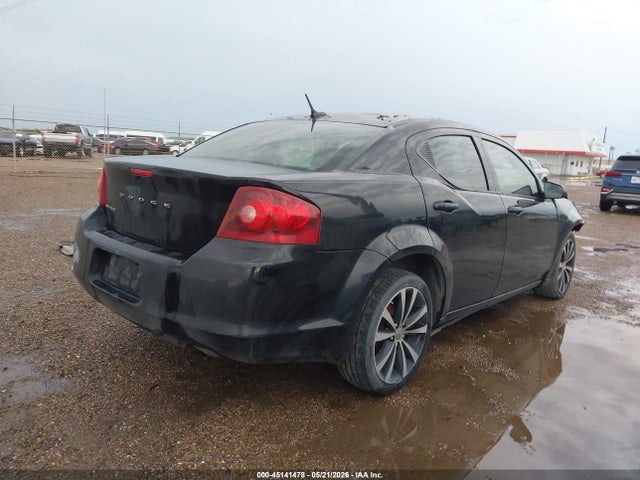 Dodge Avenger Se