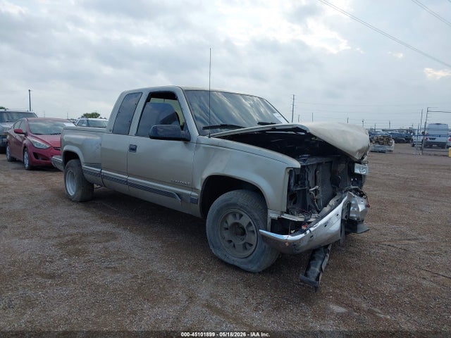 Salvage Chevrolet C1500 Image