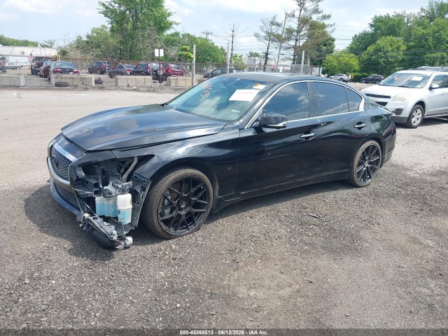 INFINITI Q50 Sport