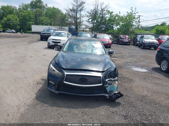INFINITI Q50 Sport