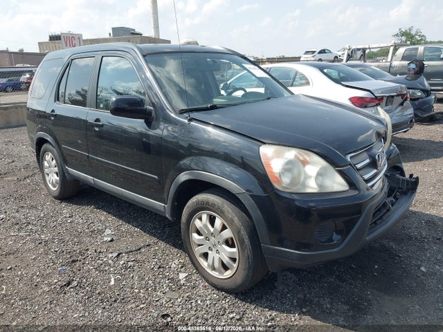 Salvage Honda CR-V Image