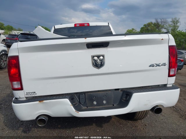 Ram 1500 Express  4x4 6'4 Box