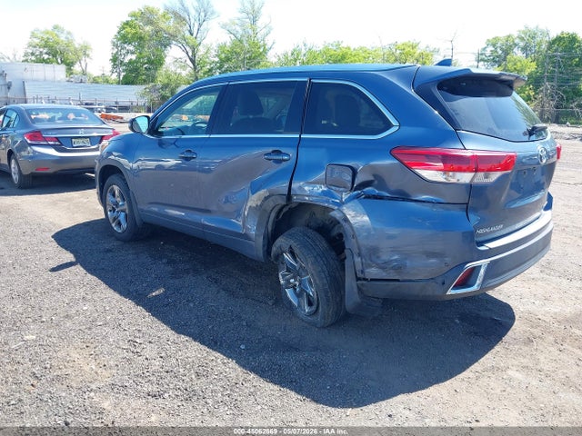 Toyota Highlander Limited Platinum