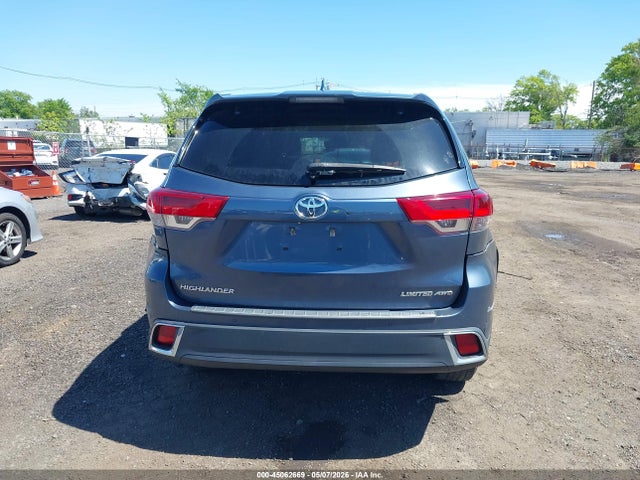 Toyota Highlander Limited Platinum