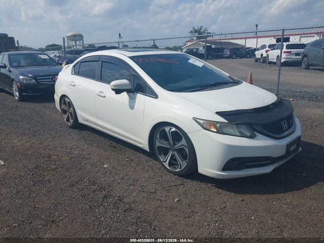 Salvage Honda Civic Image