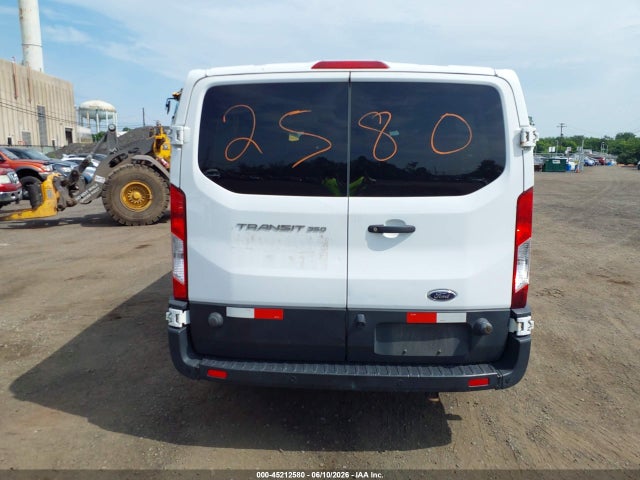 Ford Transit Xl
