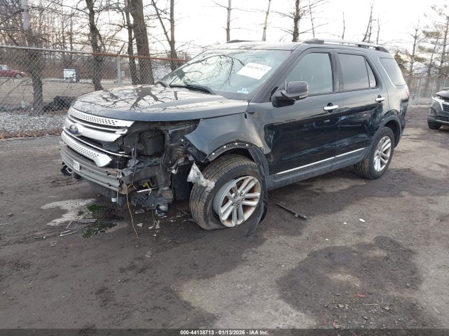 Ford Explorer Xlt